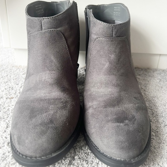 Market & Spruce Shoes - Market & Spruce Dolía Bootie Size 8